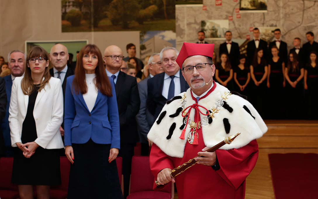 Rok akademicki 2019/2020 został otwarty, zdjęcie 1 (8)