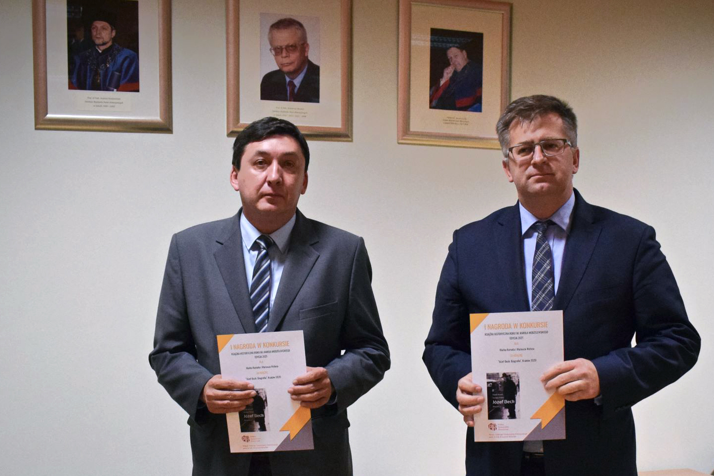 prof. dr hab. Mariusz Wołos i prof. dr hab Marek Kornat