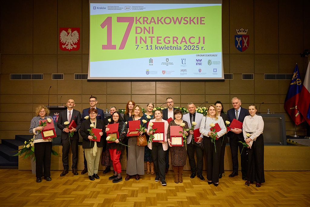 wszyscy laureaci nagrody Integralia
