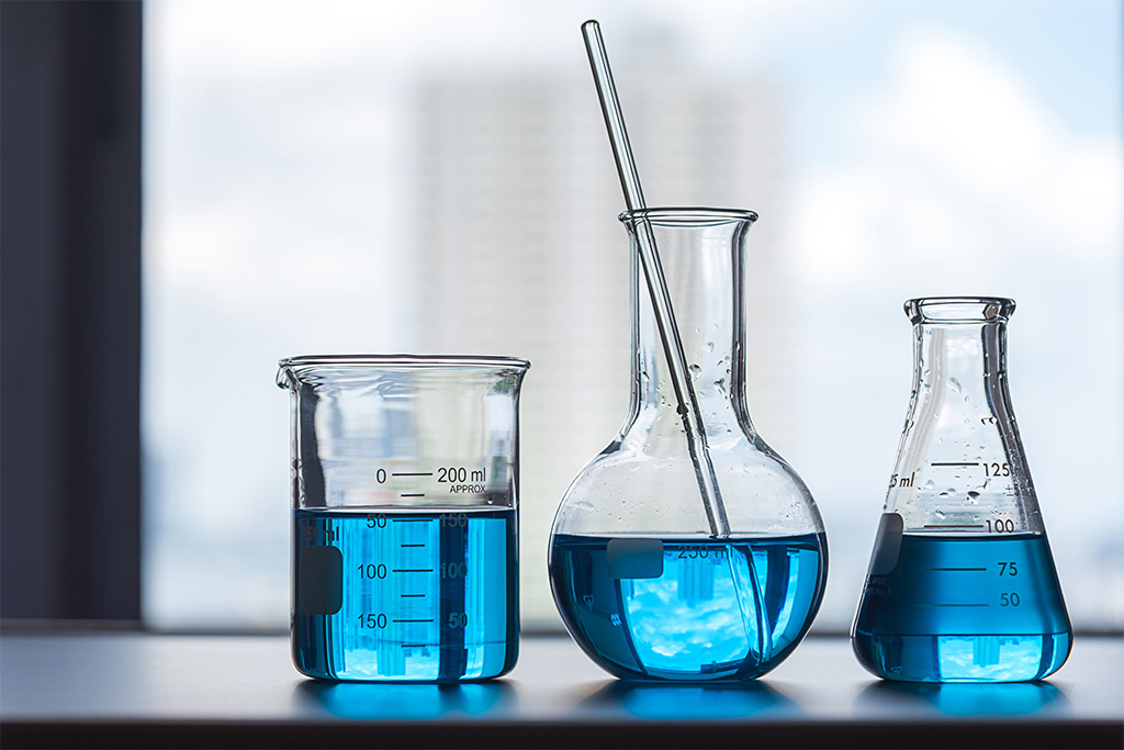 fiolki laboratoryjne