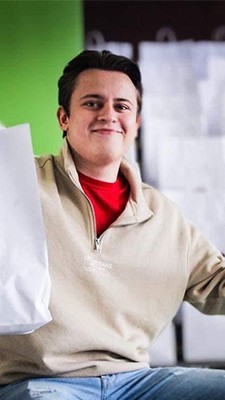 Dawid Bochenek – „Student Maja”